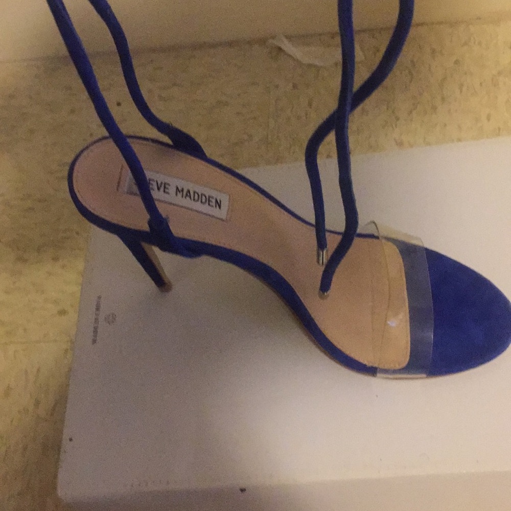 Steven Madden Lyla. Worn just to try on and walk. - Picture 2 of 3